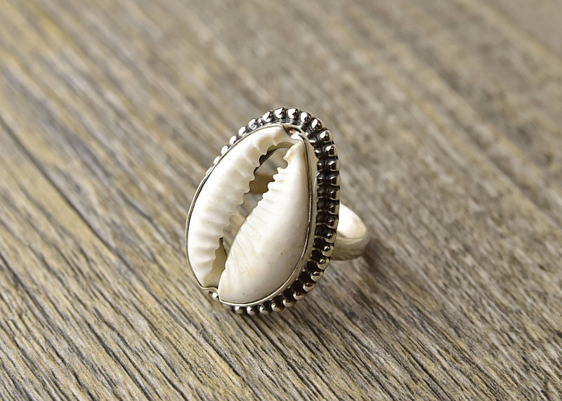 Cowrie Sterling Silver Ring - Kat's Collection